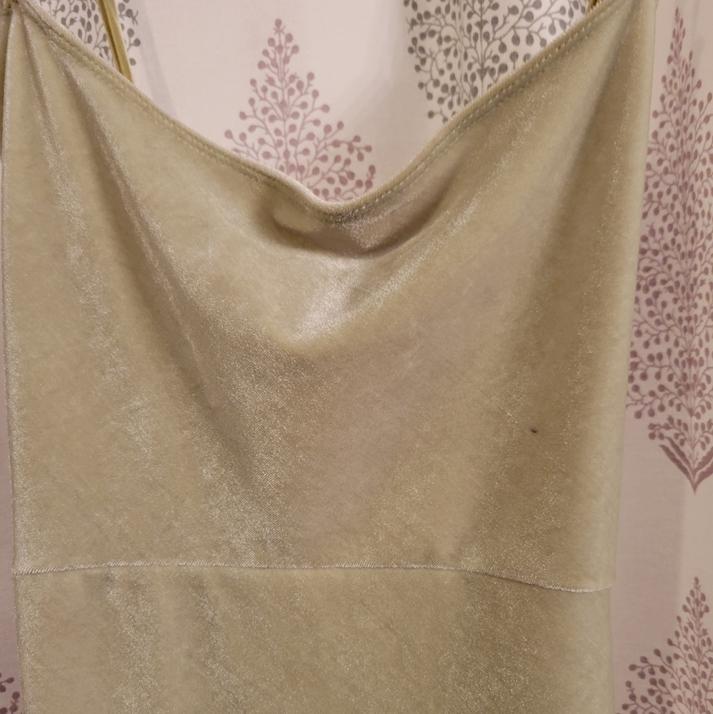121. Victoria's Secret collection dress - Picture 2 of 5